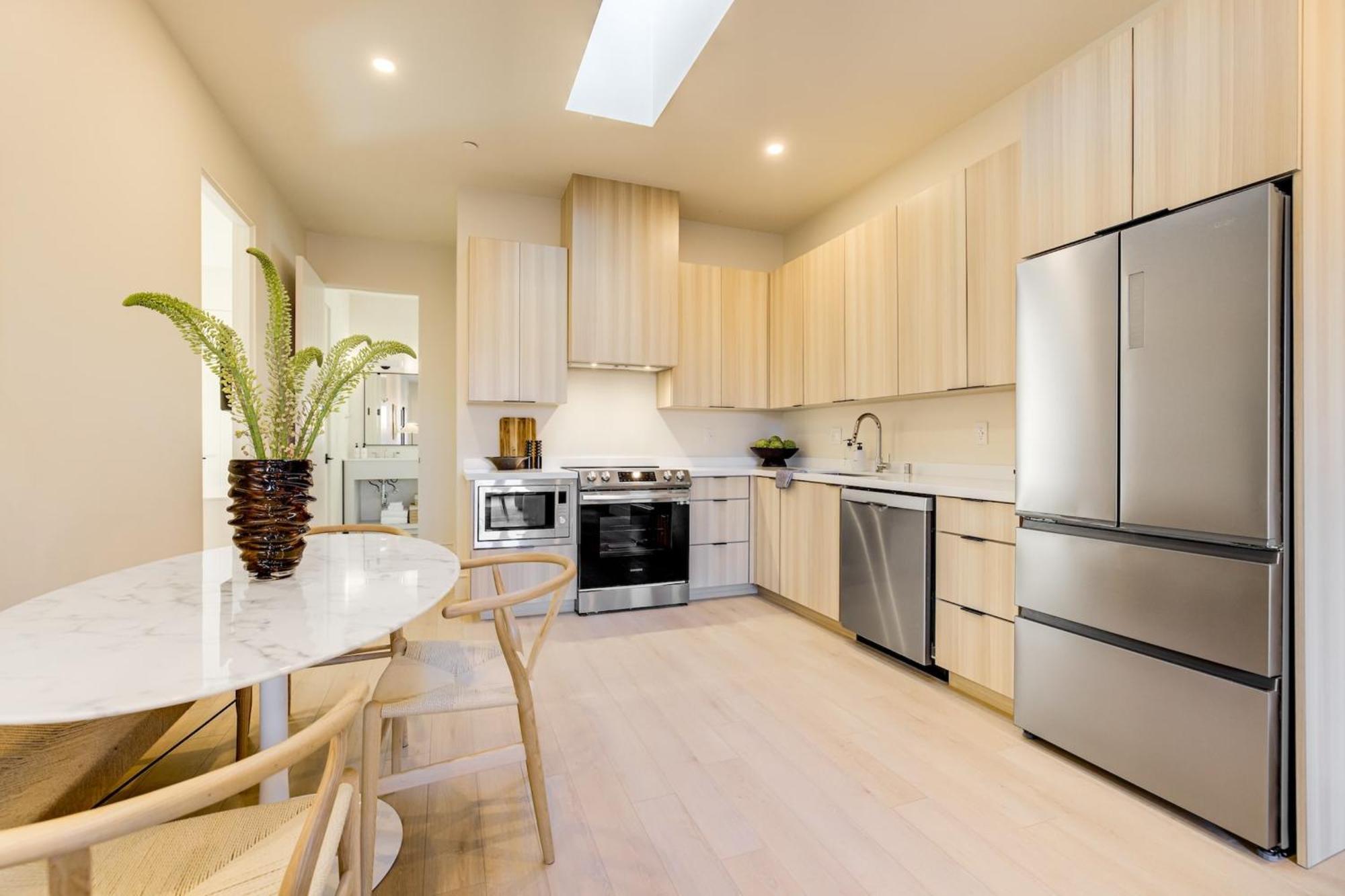 Casa De La Vina - Boutique Apartments In Downtown Santa Barbara Dış mekan fotoğraf