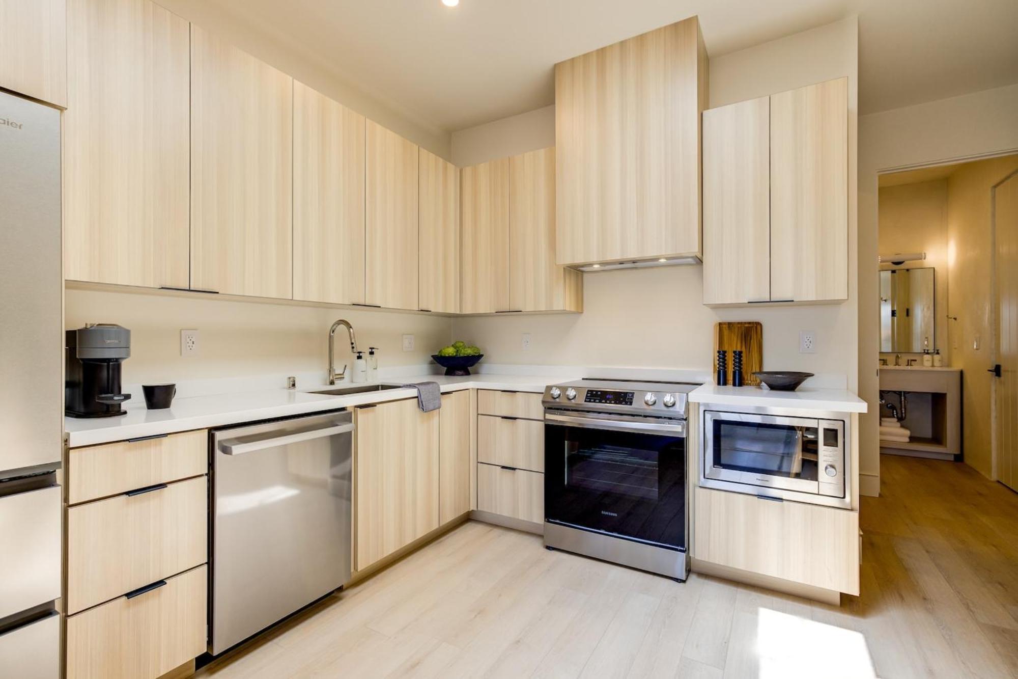 Casa De La Vina - Boutique Apartments In Downtown Santa Barbara Dış mekan fotoğraf
